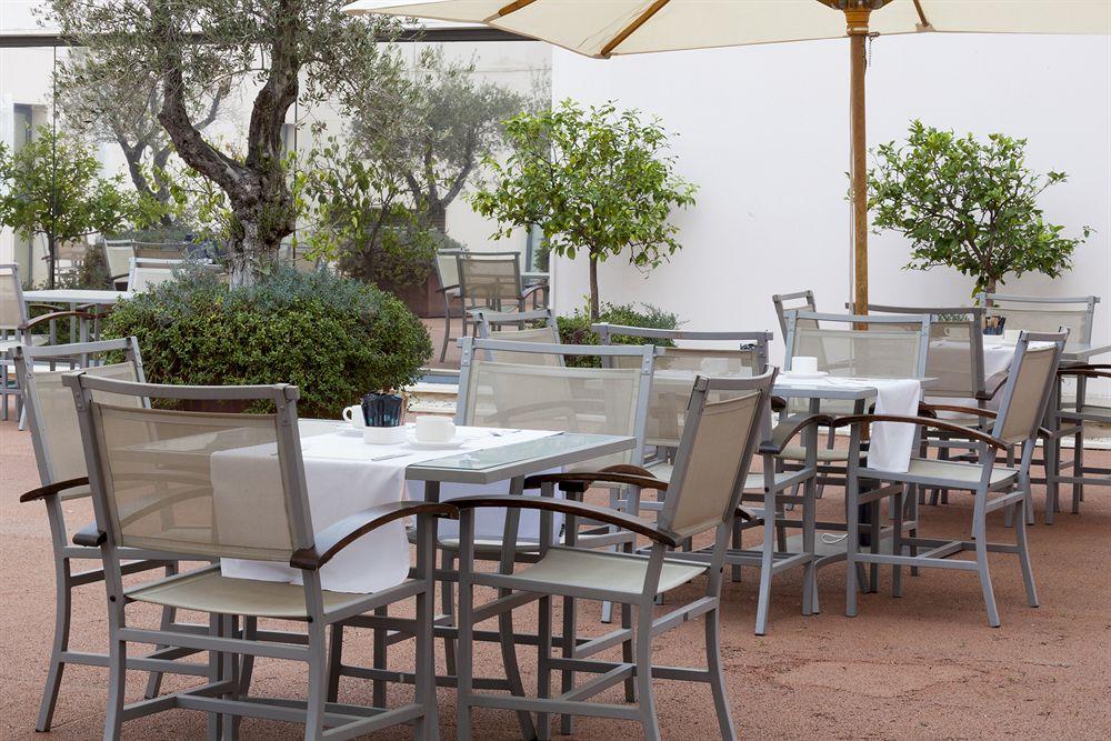 Ac Hotel Badajoz By Marriott Buitenkant foto