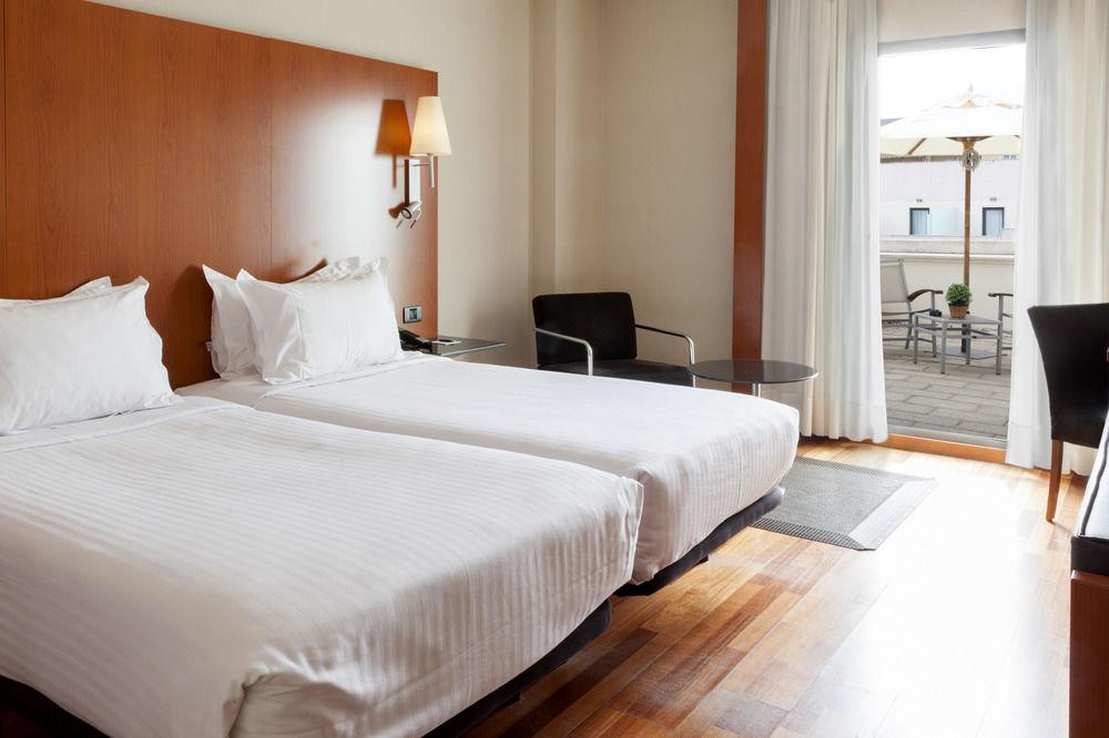 Ac Hotel Badajoz By Marriott Buitenkant foto