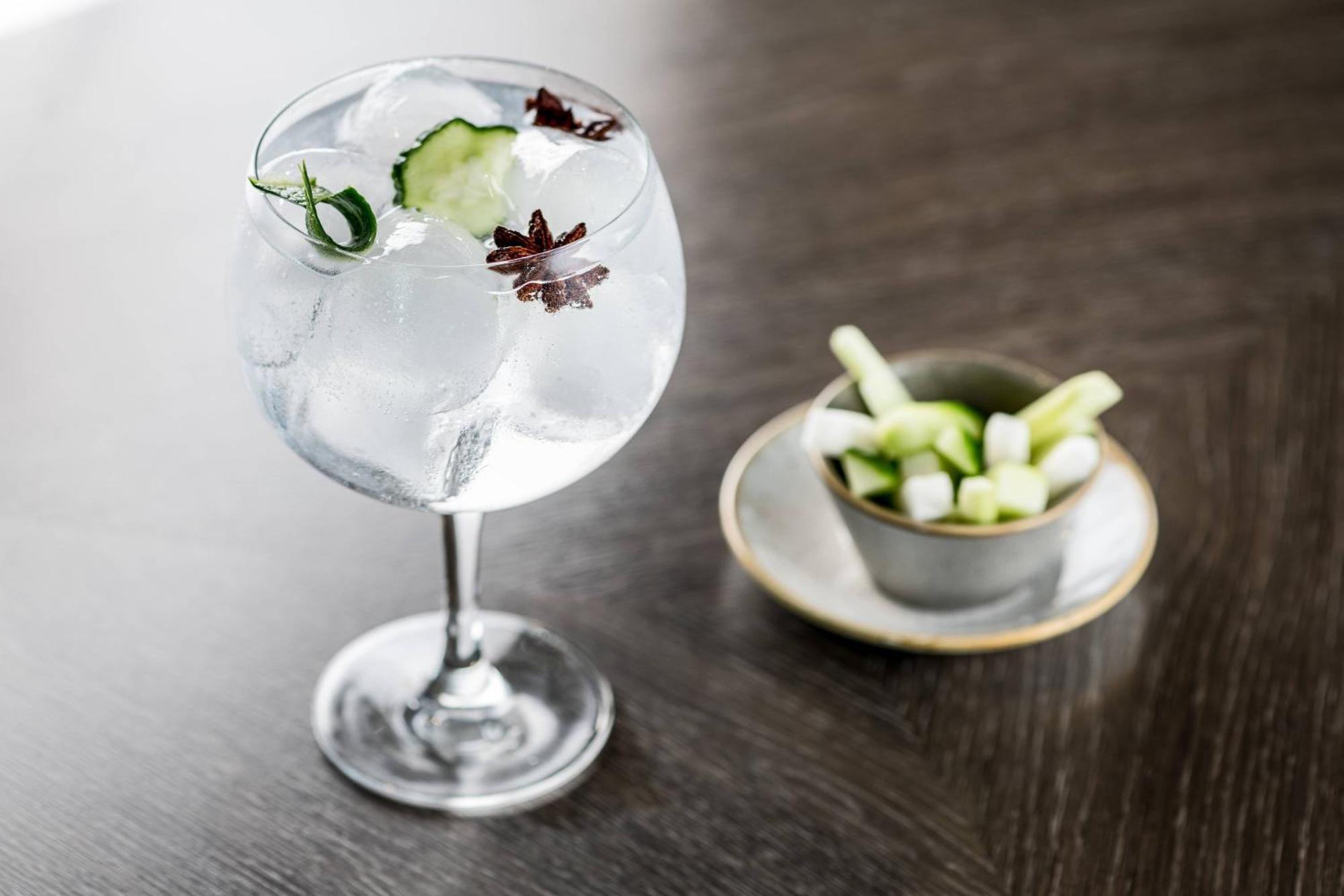 Ac Hotel Badajoz By Marriott Buitenkant foto