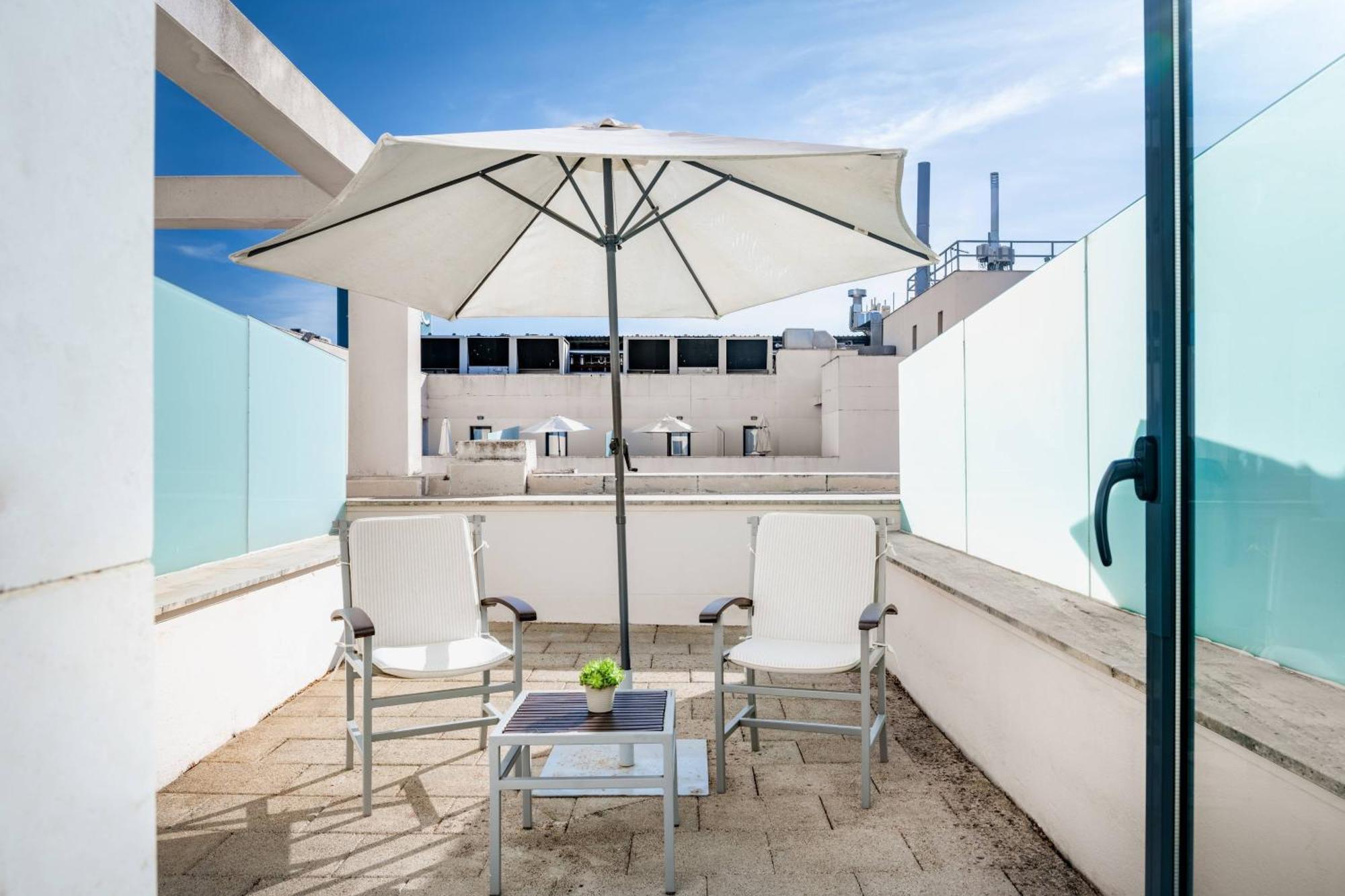Ac Hotel Badajoz By Marriott Buitenkant foto