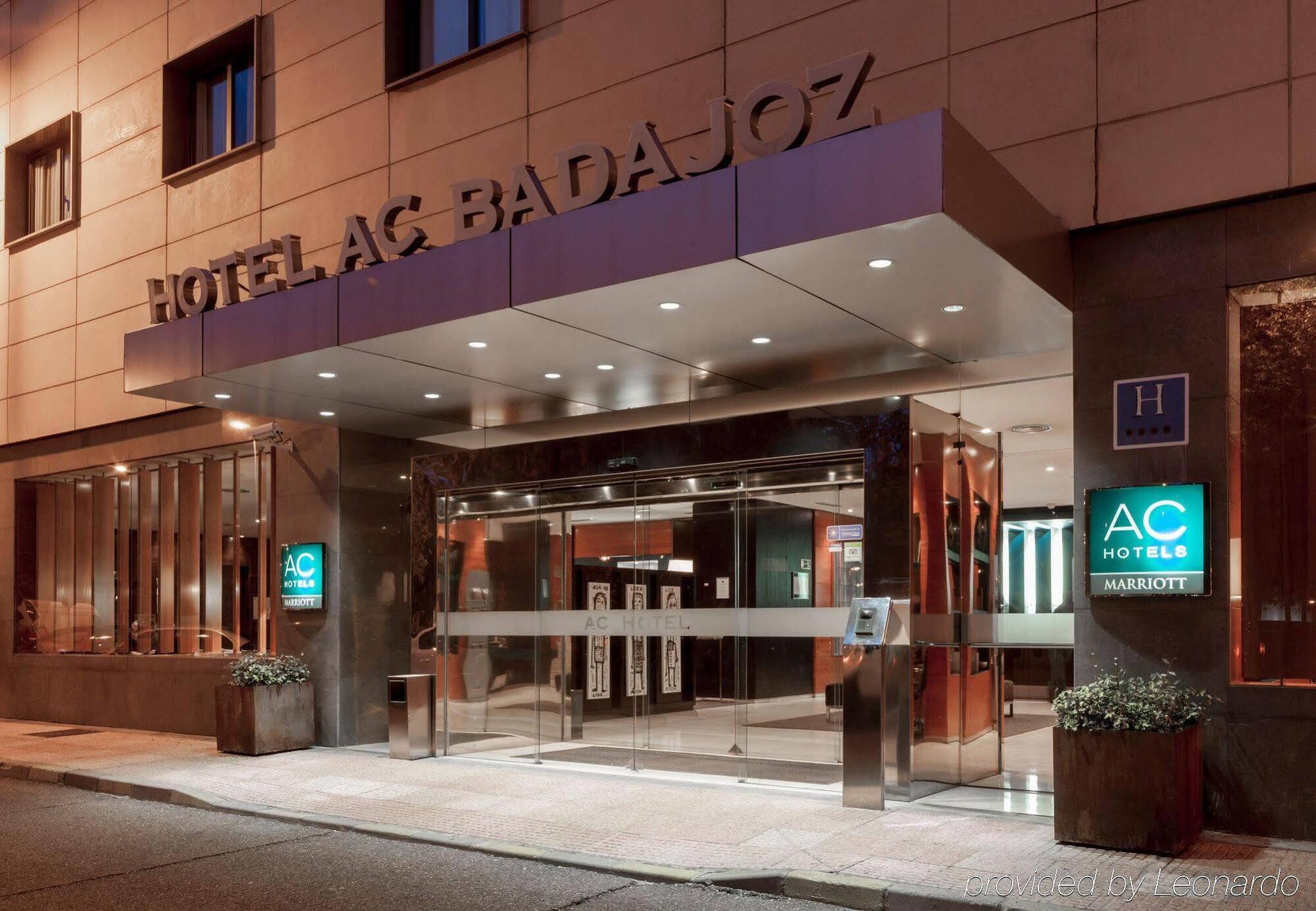 Ac Hotel Badajoz By Marriott Buitenkant foto